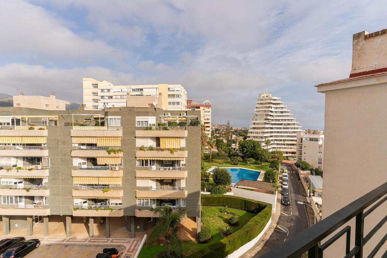 Blonzu Camerun Benalmádena Esterno foto