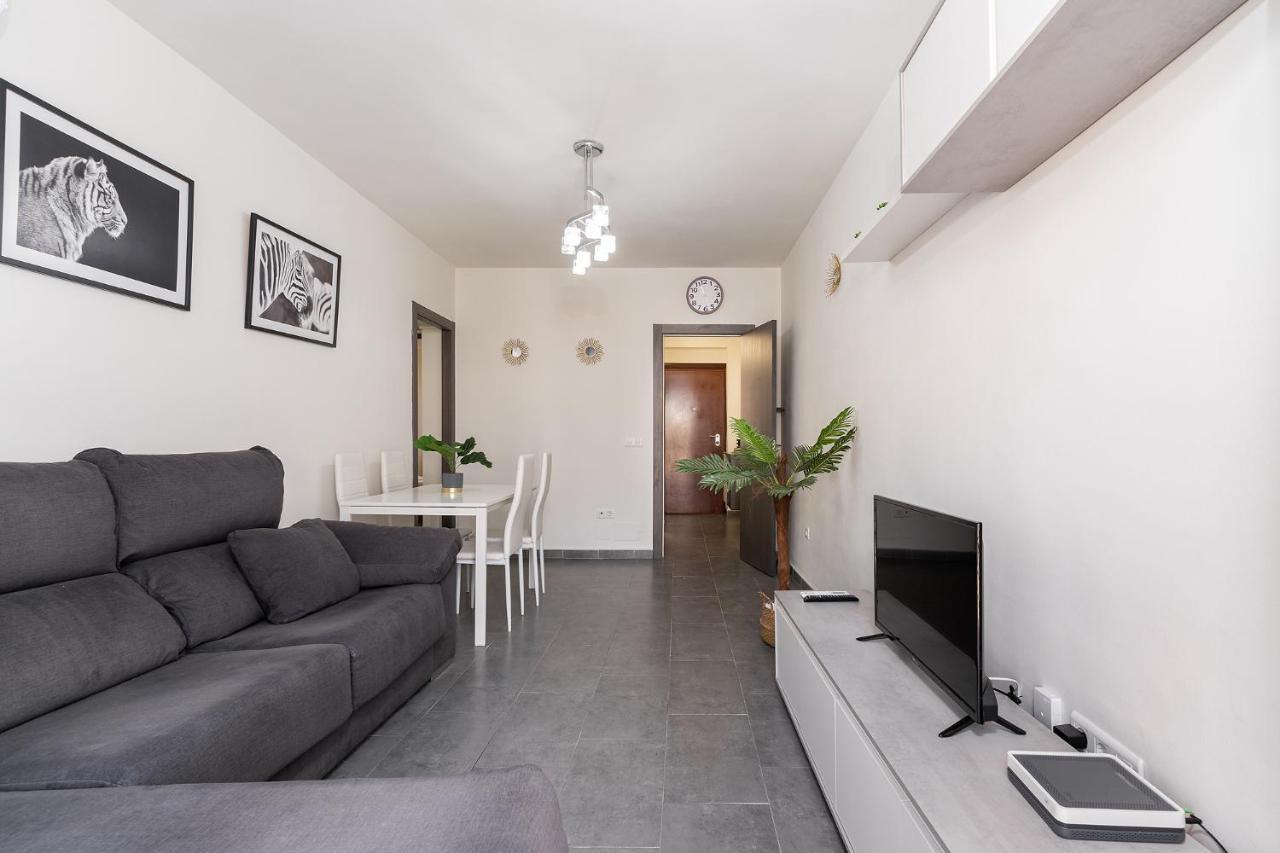 Blonzu Camerun Benalmádena Esterno foto